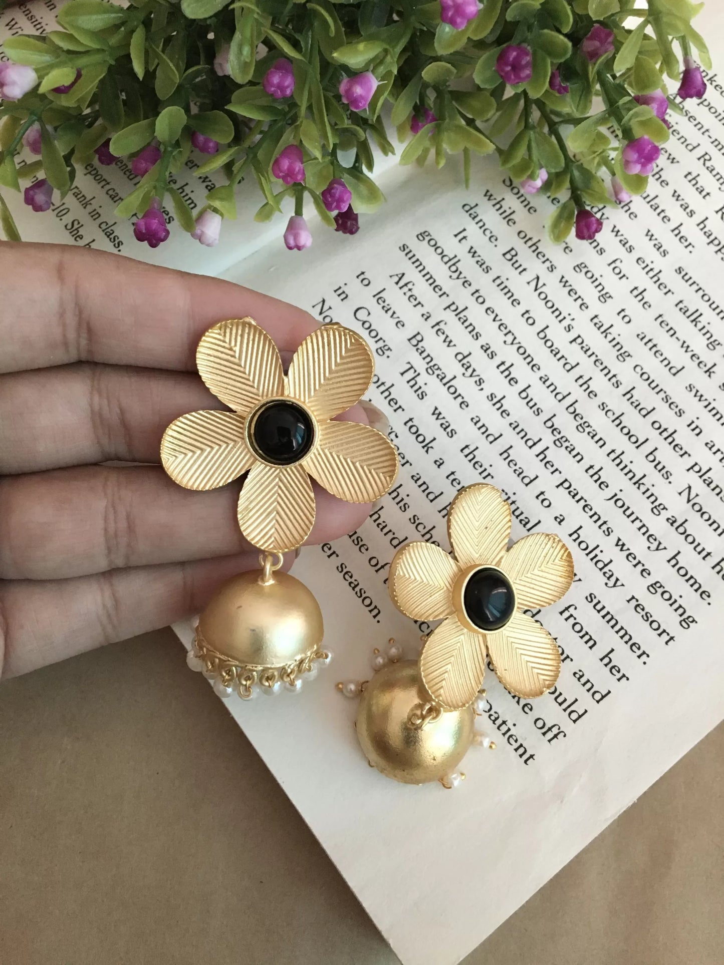 Ellie Flower Golden Jhumki Earring