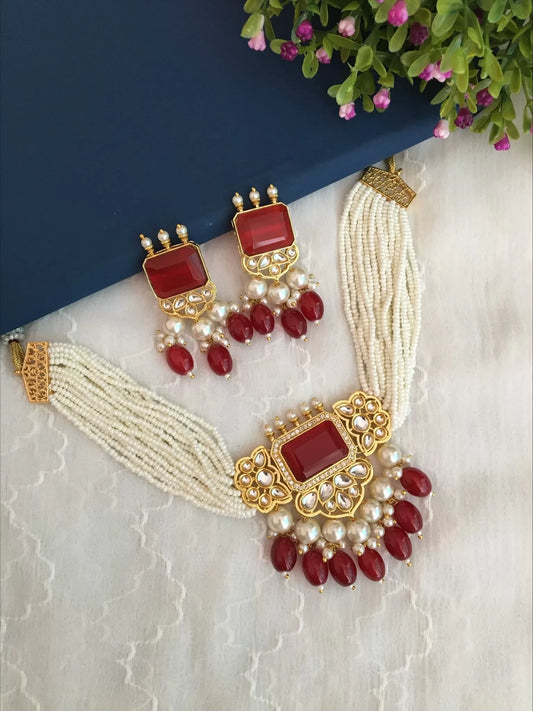 Inaya Cocktail Necklace Set