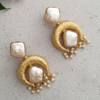 Crescent Shaped Drop Earrings – Gold